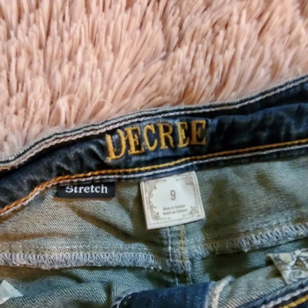 Shorts - Picture 5 of 6